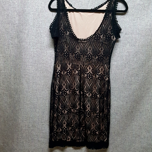 Mystic Sheer Black Lace Dress EUC Sz Sm - Picture 6 of 8